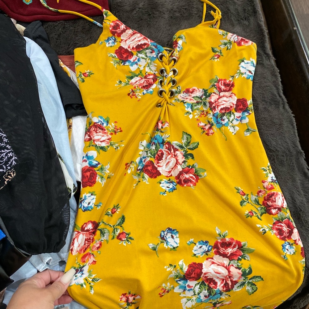 Strap dress medium